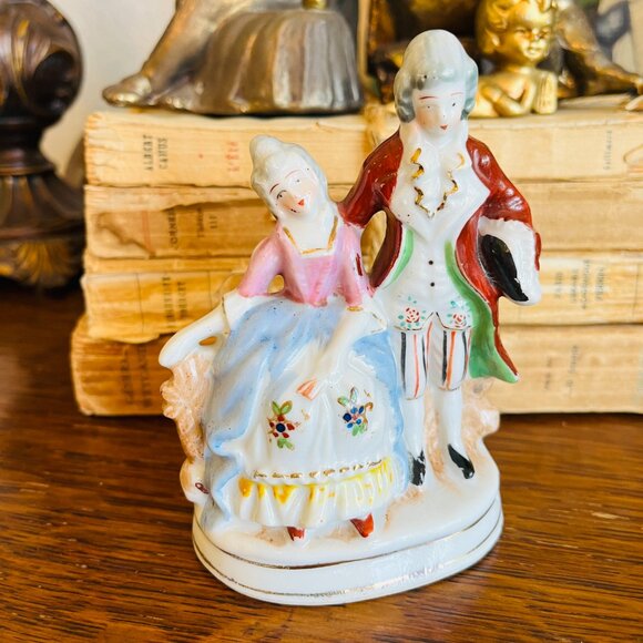 Occupied Japan charming couple 1940's - Picture 9 of 10